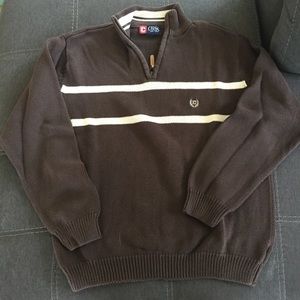 Men’s medium quarter zip sweater